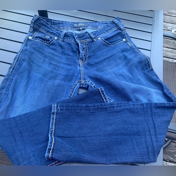 Silver Capri Jeans - Picture 1 of 9